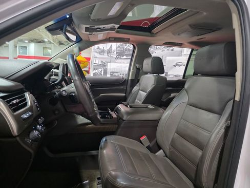 Used 2018 GMC Yukon XL Denali w/ Open Road Package image 17