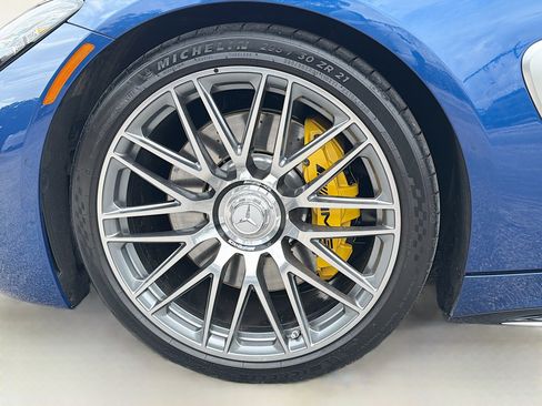Used 2024 Mercedes-Benz AMG GT 55 image 40