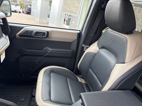 New 2025 Ford Bronco Big Bend w/ Black Diamond Package image 22