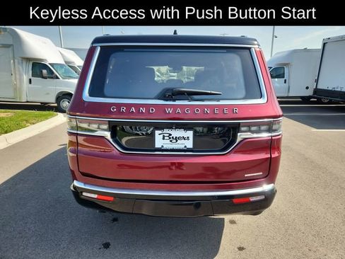 Used 2024 Jeep Grand Wagoneer Series III w/ Rear Seat Video Group 1 AWD/4WD image 8