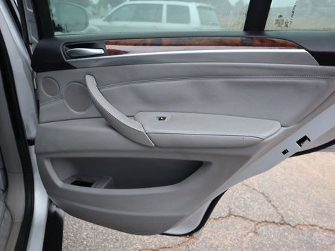 Used 2007 BMW X5 3.0si image 19
