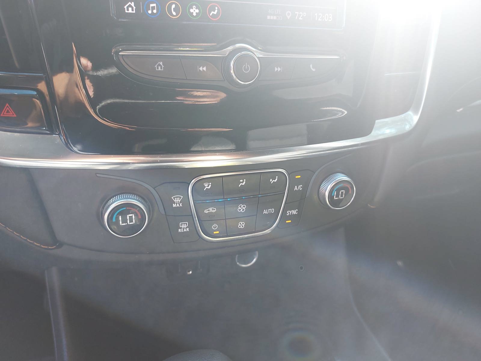 Used 2021 Chevrolet Traverse LS FWD image 20