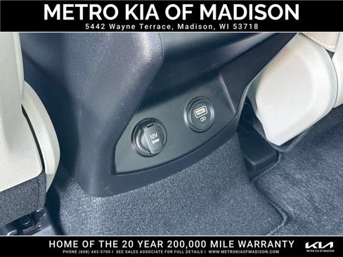 Used 2023 Kia Sorento EX AWD/4WD image 32