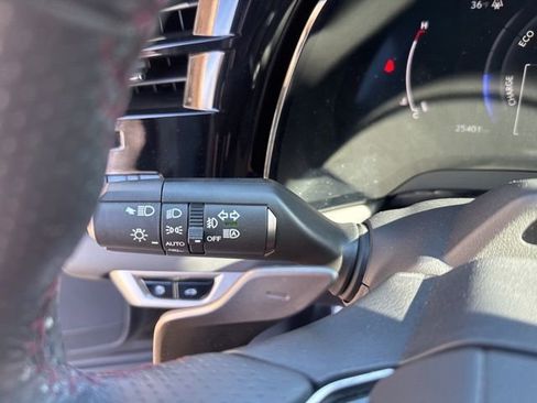 Used 2024 Lexus RX 500h F Sport w/ Convenience Package image 19