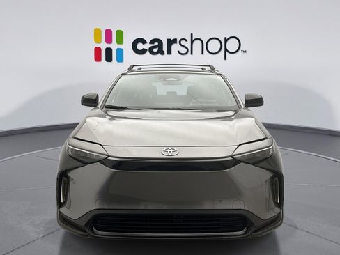 Used 2024 Toyota bZ4X XLE w/ Weather Package image 6