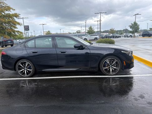 Used 2026 BMW 530i w/ M Sport Package RWD image 10
