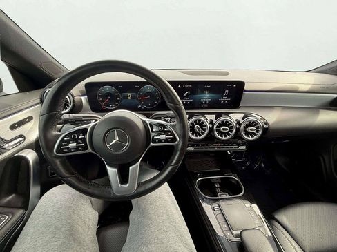 Used 2021 Mercedes-Benz CLA 250 4MATIC w/ Premium Package image 15