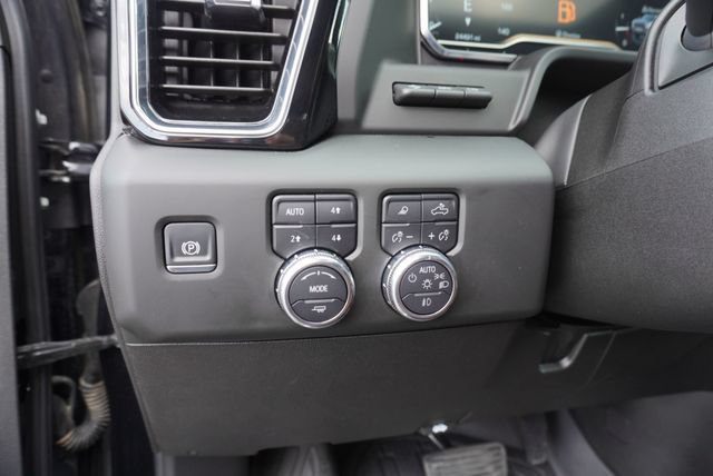 Used 2025 GMC Sierra 3500 Denali Ultimate AWD/4WD image 29
