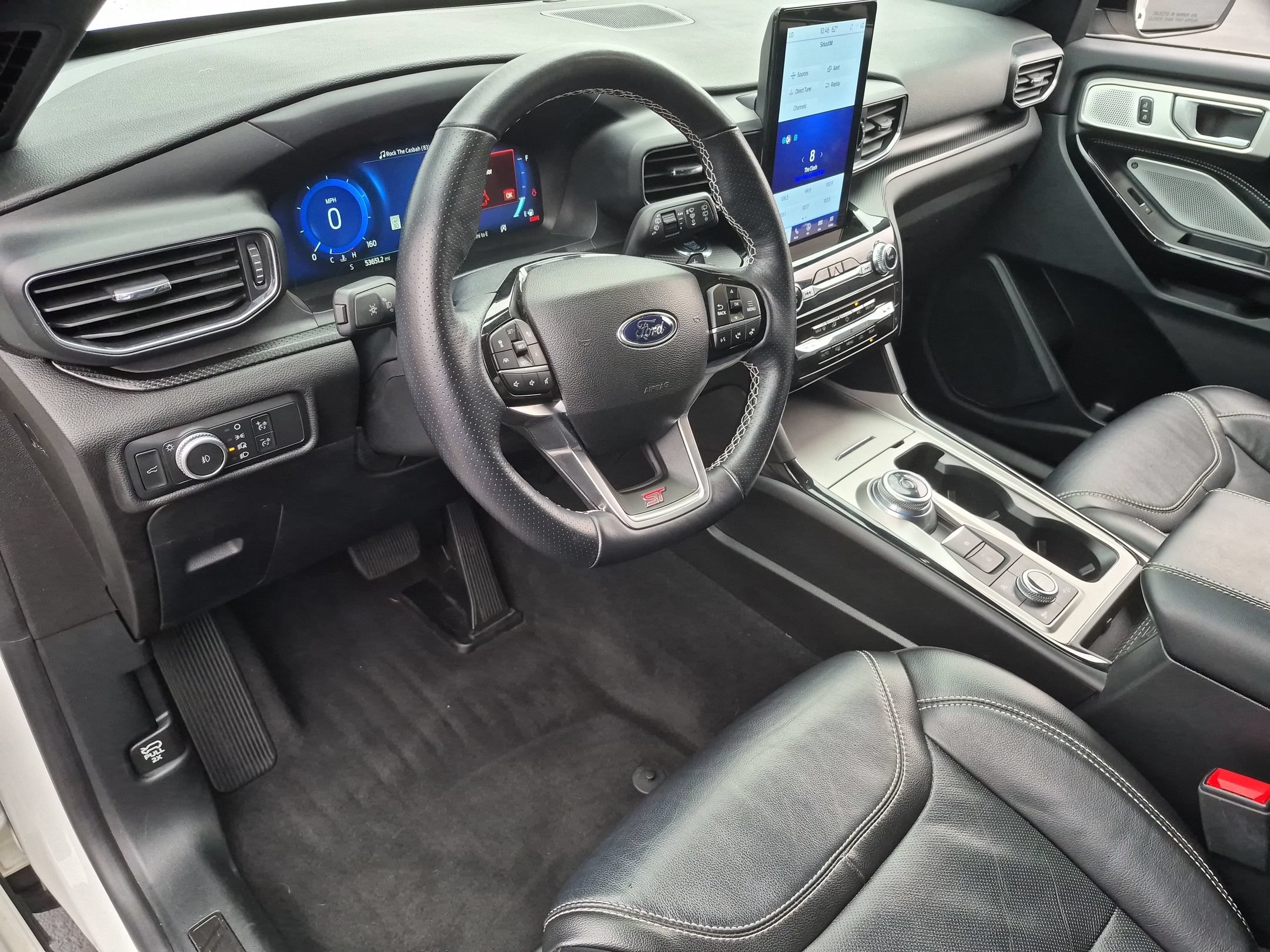 Used 2022 Ford Explorer ST w/ Equipment Group 401A AWD/4WD image 11