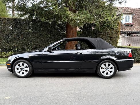 Used 2005 BMW 325Ci Convertible RWD image 6