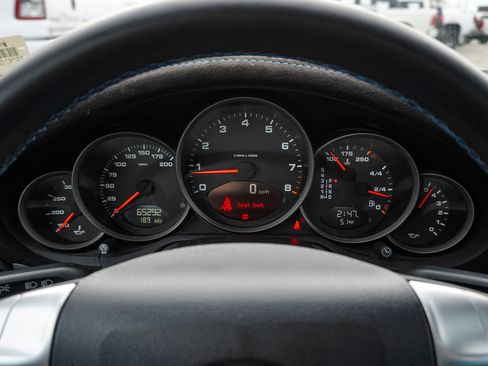 Used 2006 Porsche 911 Carrera image 21