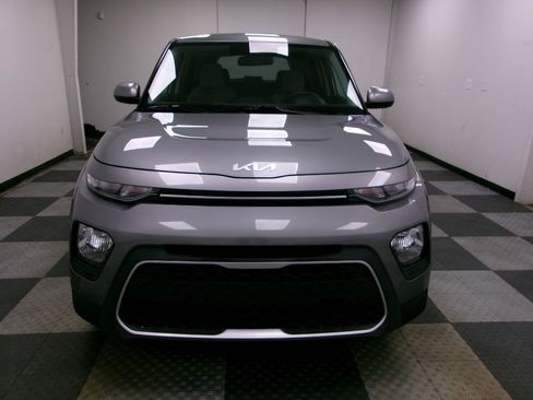 Used 2022 Kia Soul LX FWD image 15