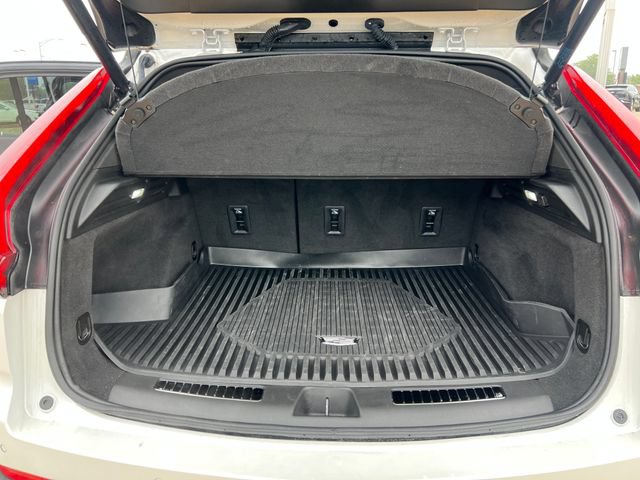 Certified 2023 Cadillac XT4 Premium Luxury w/ Cold Weather Package AWD/4WD image 19