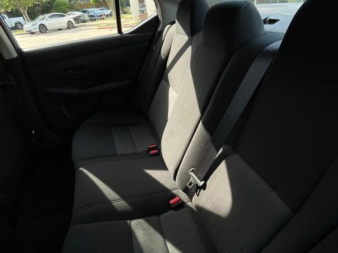 Used 2024 Nissan Sentra SV FWD image 23