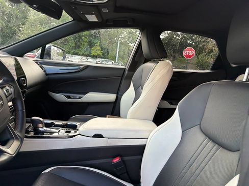 Used 2023 Lexus NX 350 AWD image 16