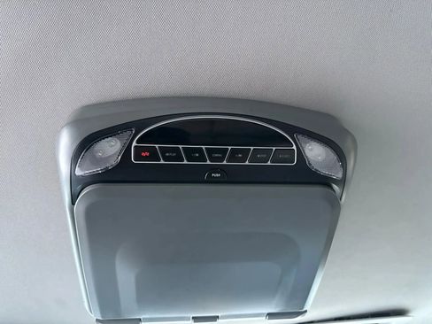 Used 2017 Toyota Sienna XLE w/ XLE Navigation Package AWD/4WD image 30
