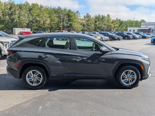 Used 2026 Hyundai Tucson SE FWD image 8