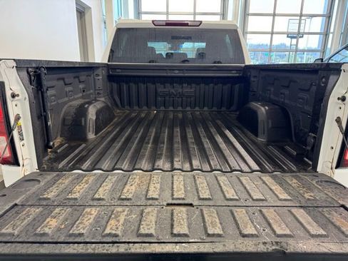 Certified 2023 GMC Sierra 1500 Elevation w/ X31 Off-Road Package AWD/4WD image 38