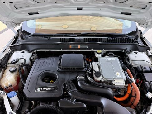 Used 2019 Ford Fusion SE FWD image 42