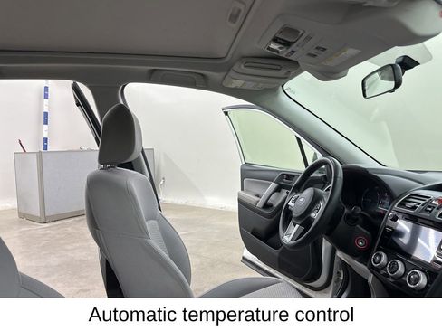 Used 2018 Subaru Forester 2.5i Premium image 21