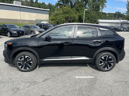New 2026 Nissan Kicks SV w/ SV Premium Package AWD/4WD image 4