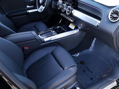 New 2026 Mercedes-Benz GLB 250 4MATIC image 22