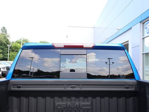 Used 2023 GMC Sierra 1500 Elevation w/ Preferred Package AWD/4WD image 35