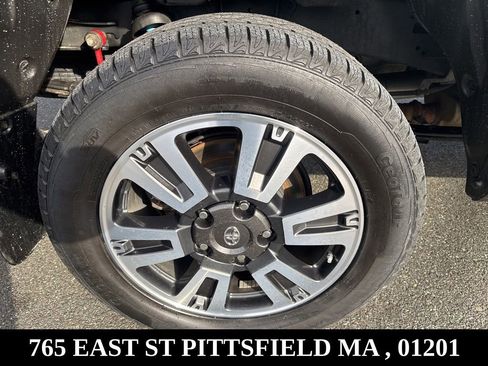 Used 2020 Toyota Tundra SR5 image 32