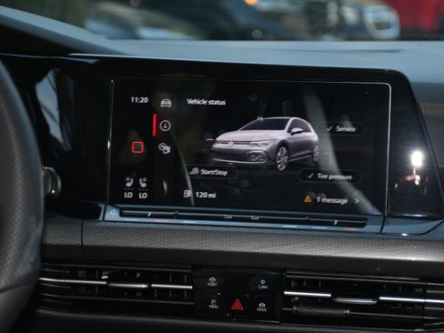 Used 2022 Volkswagen GTI Autobahn FWD image 19