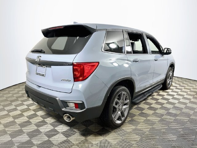 Used 2023 Honda Passport EX-L image 3