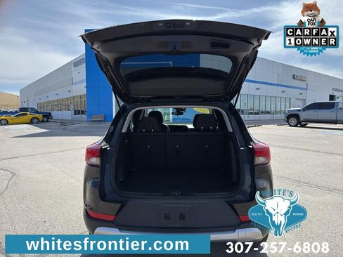 Used 2025 Chevrolet TrailBlazer LT AWD/4WD image 13