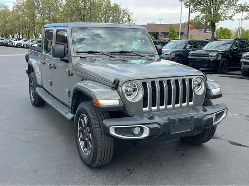 Used 2021 Jeep Gladiator Overland w/ Popular Equipment Package AWD/4WD image 4