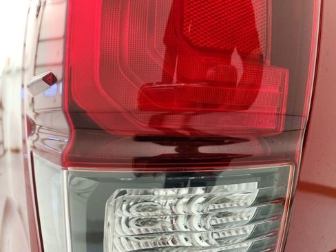 Certified 2022 Toyota Tacoma SR image 22