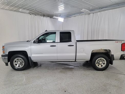 Used 2014 Chevrolet Silverado 1500 W/T AWD/4WD image 2