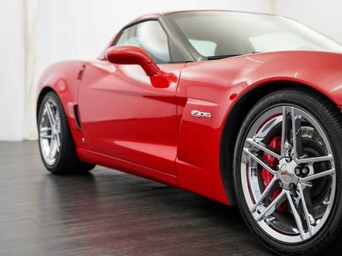 Used 2008 Chevrolet Corvette Z06 w/ Preferred Equipment Group RWD image 27