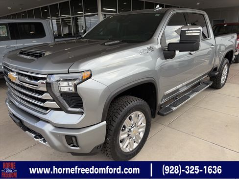 Used 2024 Chevrolet Silverado 3500 High Country w/ Technology Package AWD/4WD image 1