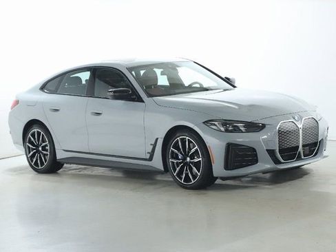 Used 2025 BMW i4 xDrive40i w/ M Sport Package image 9