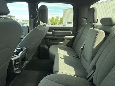 Used 2022 RAM 2500 Big Horn w/ Night Edition AWD/4WD image 22