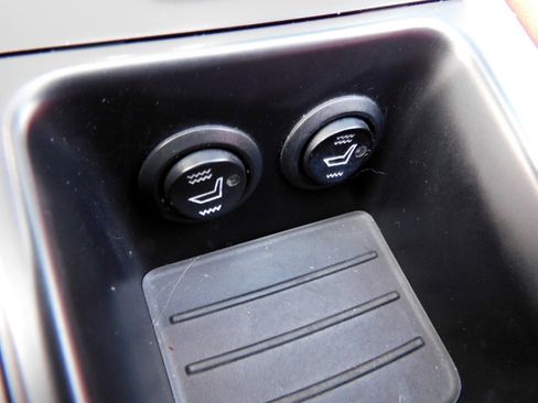 Used 2015 Porsche Boxster S image 39