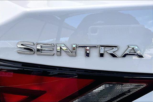 Certified 2022 Nissan Sentra SV w/ Trunk Package FWD image 10
