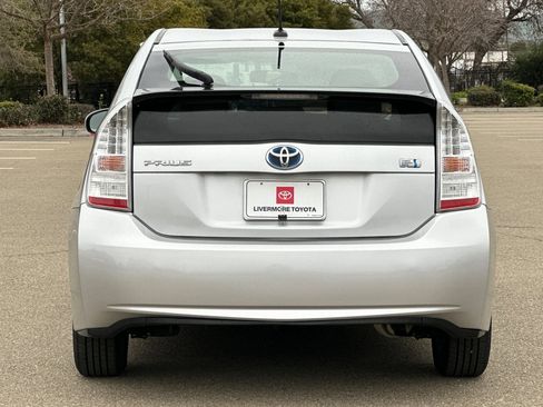 Used 2010 Toyota Prius Two image 5