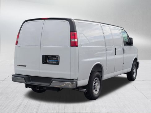 New 2025 Chevrolet Express 2500 w/ Driver Convenience Package image 8