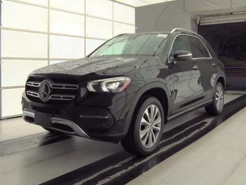 Used 2022 Mercedes-Benz GLE 350 4MATIC w/ Premium Package image 2
