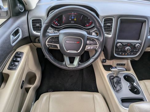 Used 2018 Dodge Durango Citadel w/ Technology Group RWD image 16