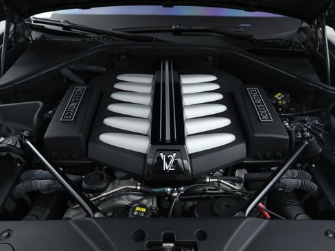 Used 2021 Rolls-Royce Wraith RWD image 34