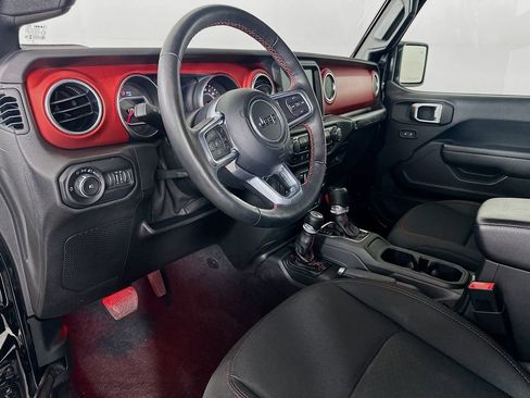 Used 2020 Jeep Wrangler Unlimited Rubicon AWD/4WD image 9