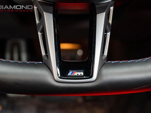 Used 2025 BMW M5 w/ Carbon Package image 97