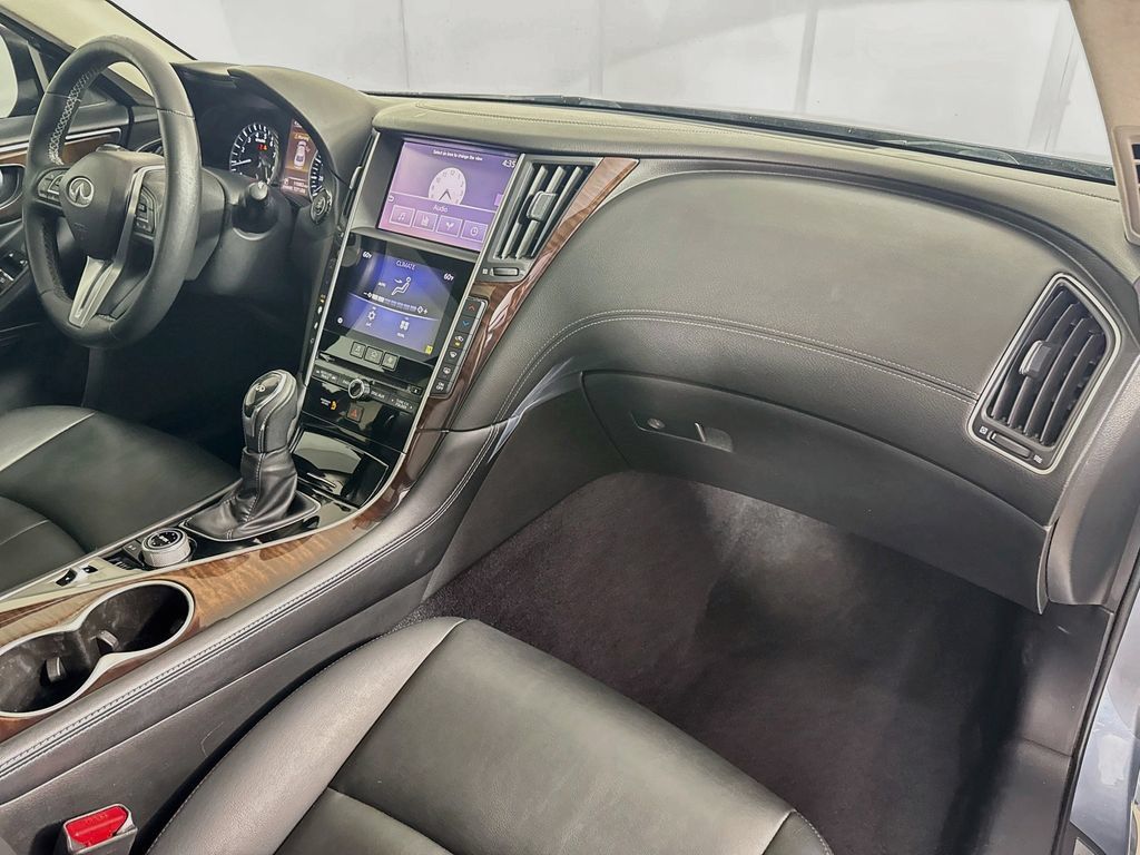 Used 2018 INFINITI Q50 Luxe RWD image 35