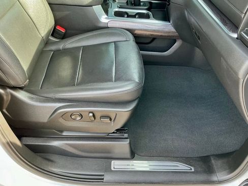 Used 2022 Chevrolet Silverado 1500 LTZ w/ Max Trailering Package image 24