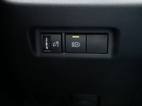 Certified 2025 Toyota RAV4 XLE AWD/4WD image 27